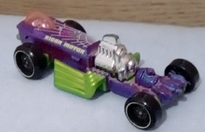 Draggin Tail Track Stars