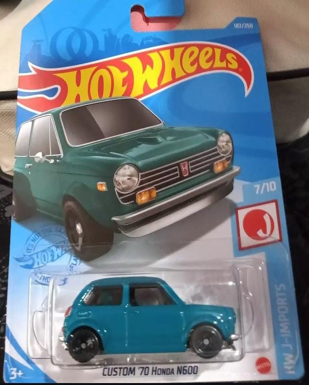 Custom '70 Honda N600