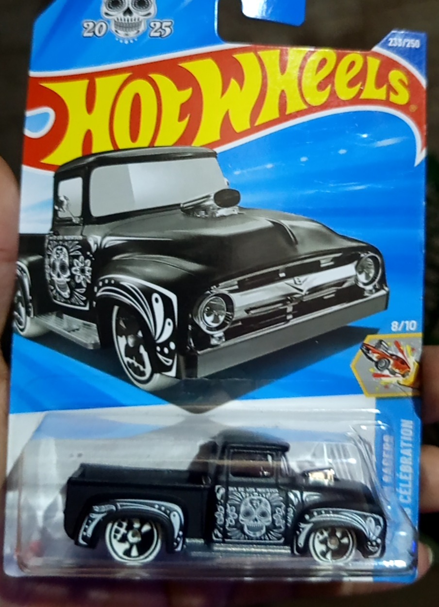 Custom '56 Ford Truck