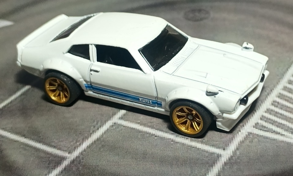 Custom Ford Maverick (White)