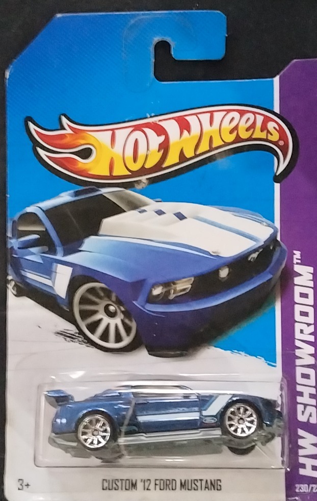 Custom '12 Ford Mustang