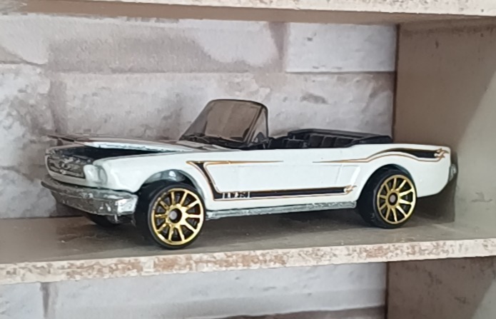 Mustang 