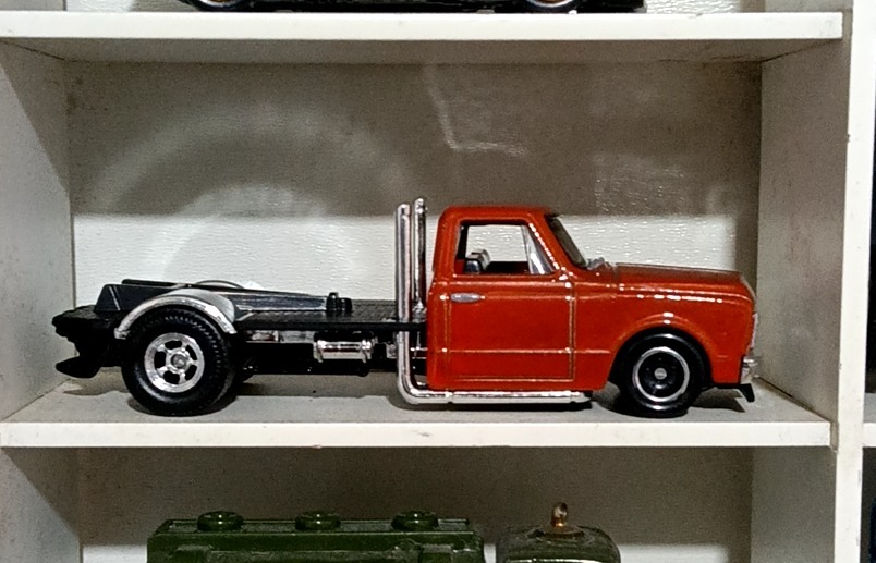 Custom '69 Chevy Pickup (3rd Color - Zamac)