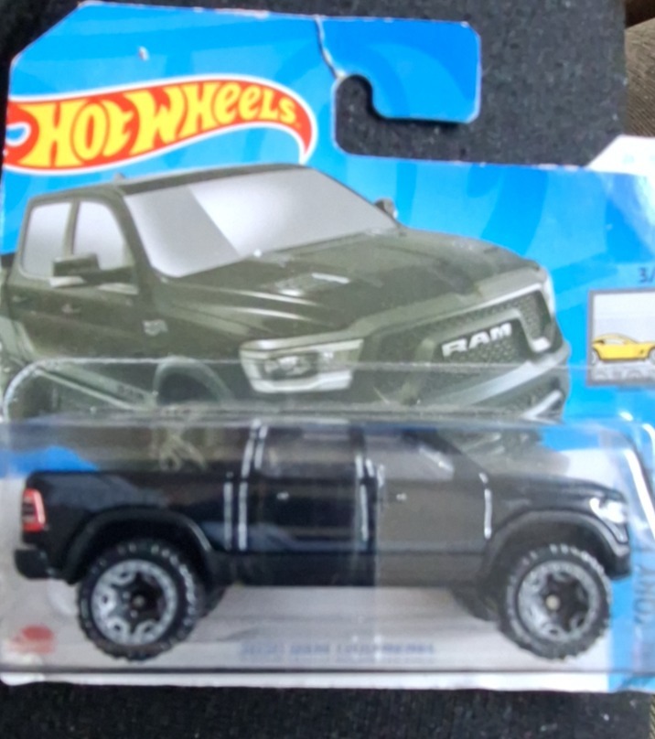 2020 Ram 1500 Rebel (Black)