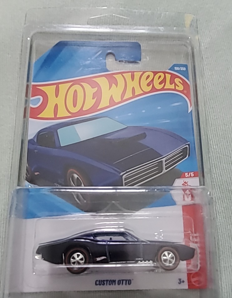 Custom Otto