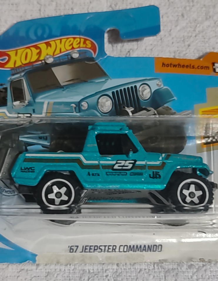 '67 Jeepster Commando
