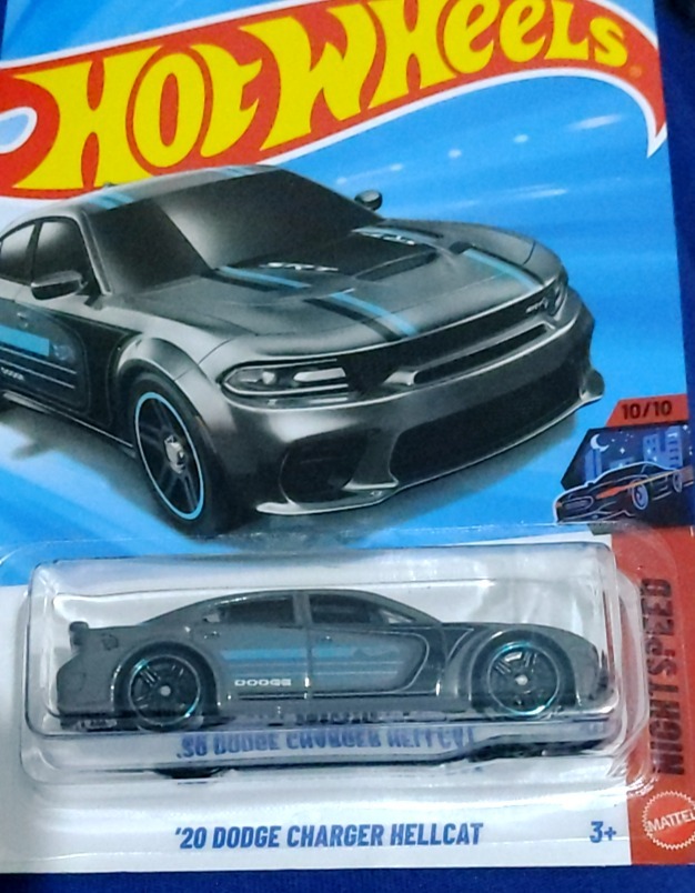 '20 Dodge Charger Hellcat