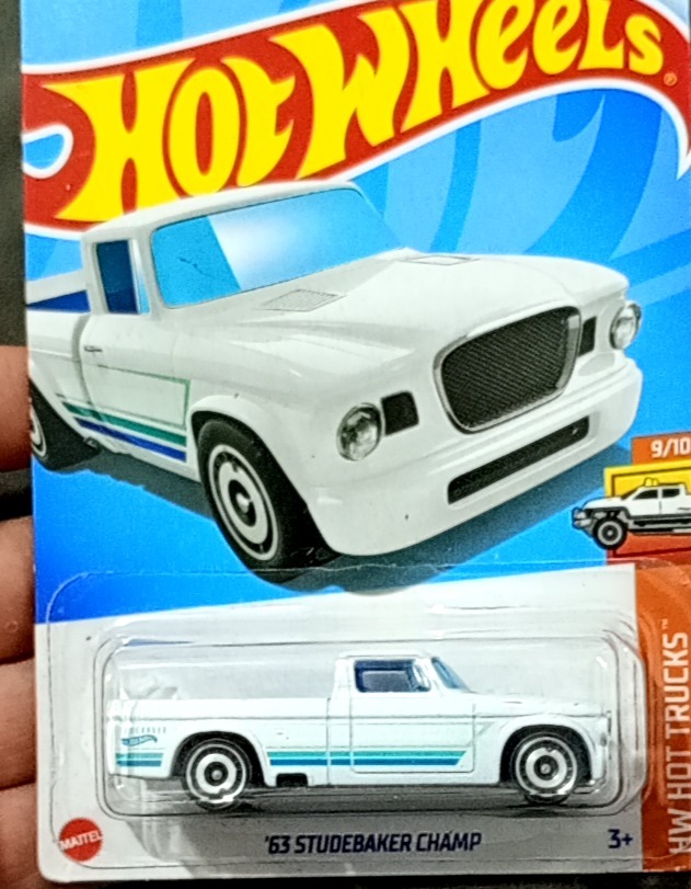 '63 Studebaker Champ (White)