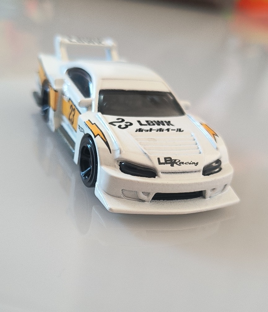 LB Super Silhouette Nissan Silvia (S15)