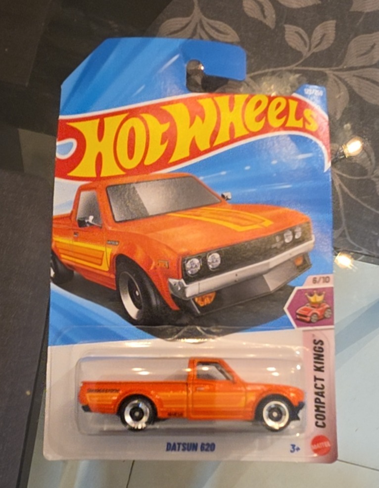 Datsun 620