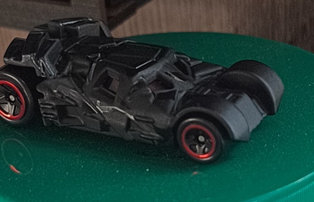 11631 Batman Arkham Asylum Batmobile (2nd Color) Batman