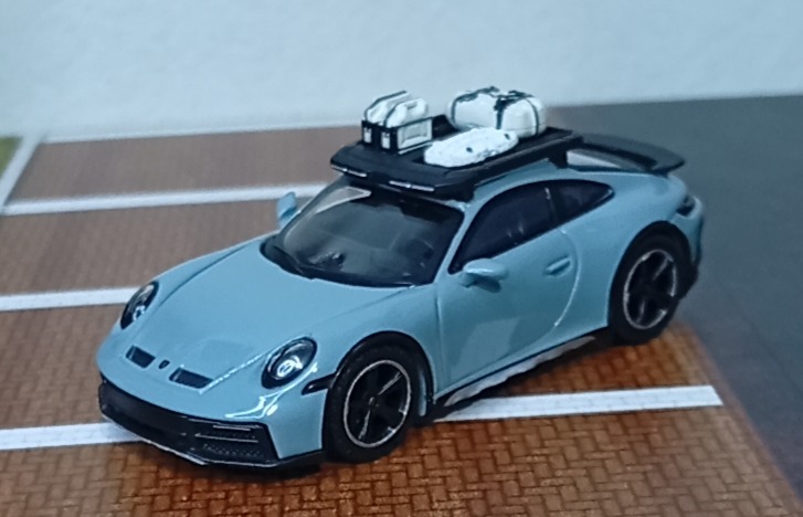 Porsche 911 Dakar Shade Green Metallic