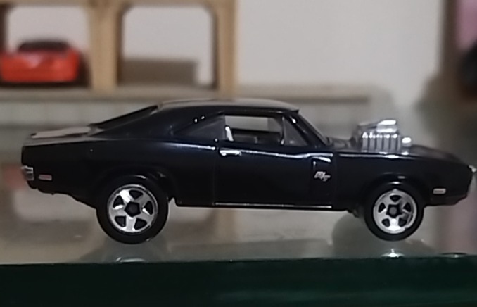 '70 Dodge Charger R/T (Purple)