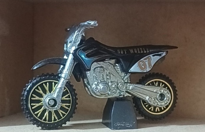 HW450F HW Xtreme Sports