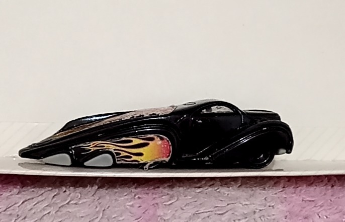 Crooze Ooz Coupe