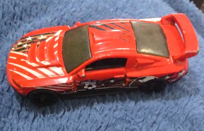 Custom '12 Ford Mustang