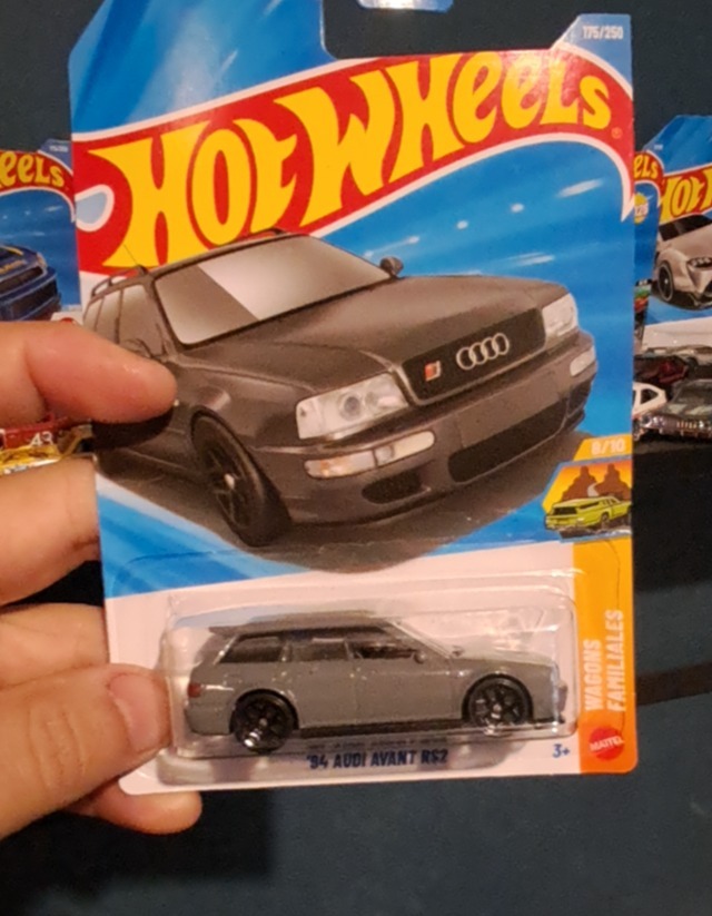 '94 Audi Avant RS2 (Blue)
