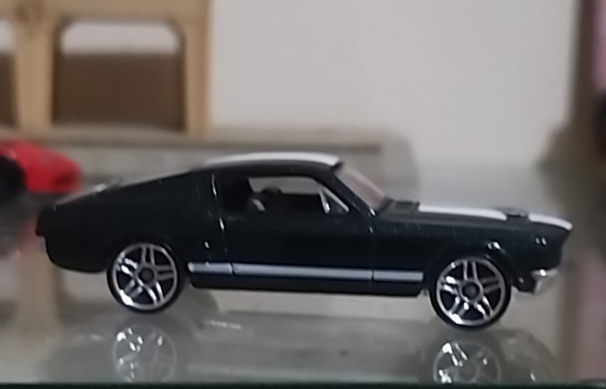 '67 Custom Mustang (Red)