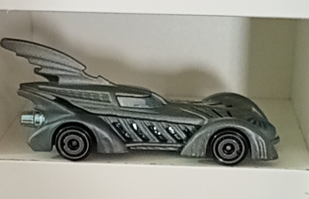 11631 Batman Arkham Asylum Batmobile (2nd Color) Batman