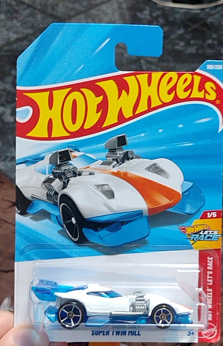 Super Twin Mill