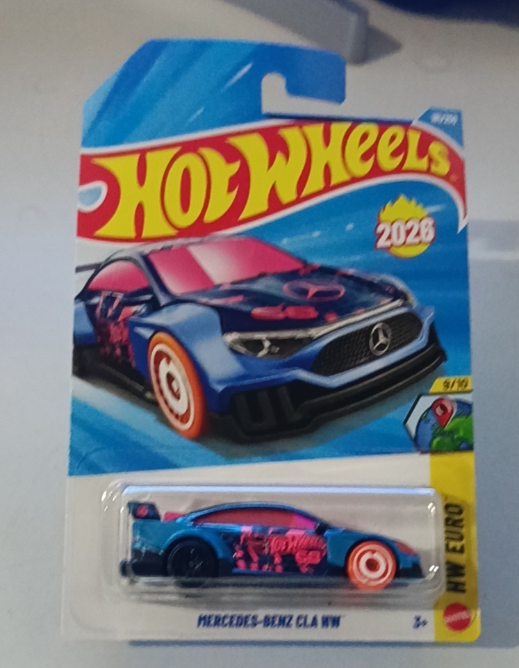 Mercedes-Benz CLA HW