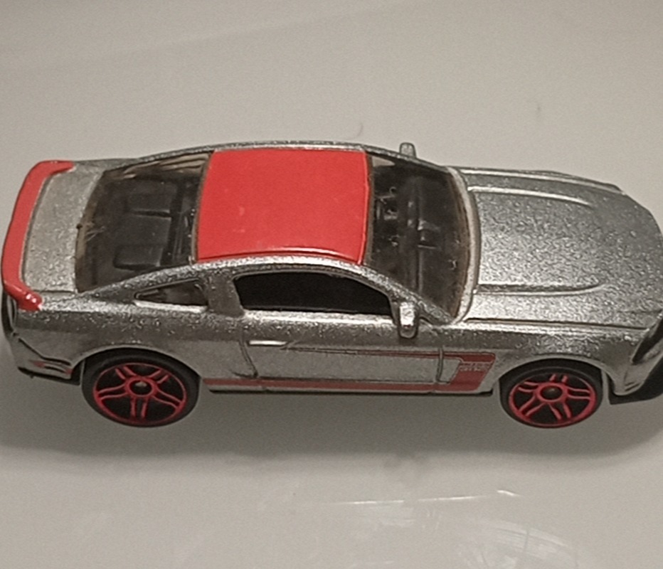12 Ford Mustang Boss 302 Laguna seca
