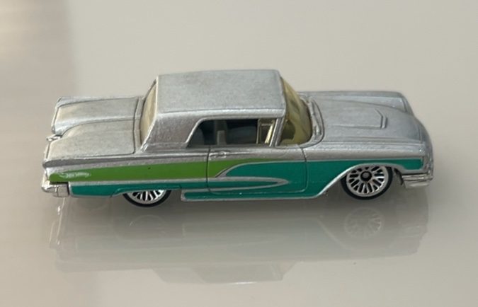 ‘63 Thunderbird