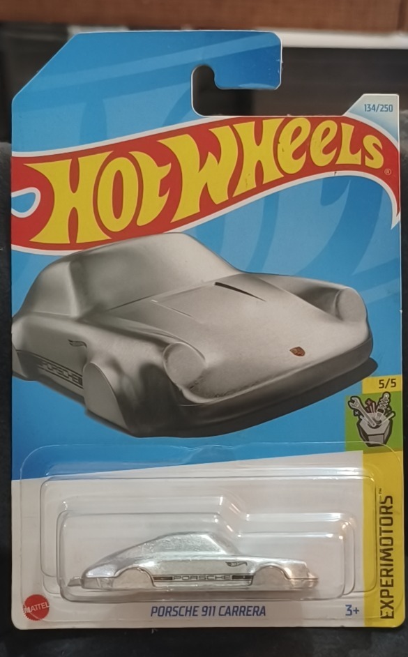 Porsche 911 Carrera (Silver)