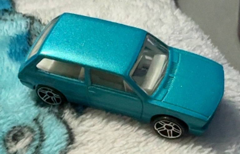 Nissan Skyline 2000GT-R LBWK HW J-Imports 10535