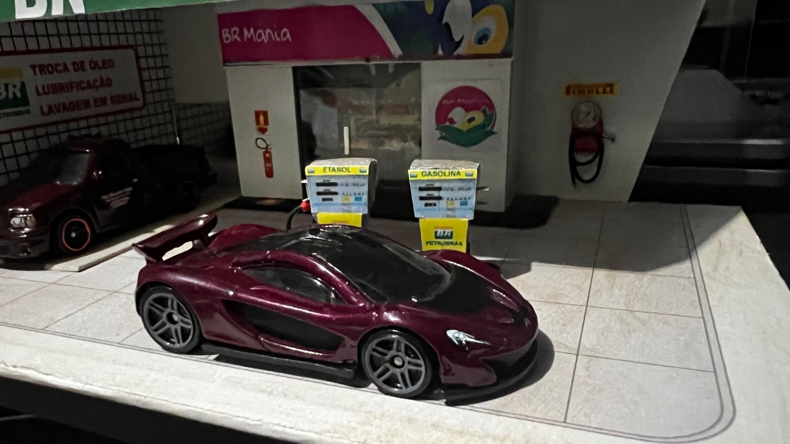 McLaren P1