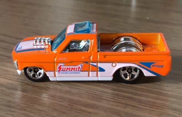 Custom '72 Chevy LUV