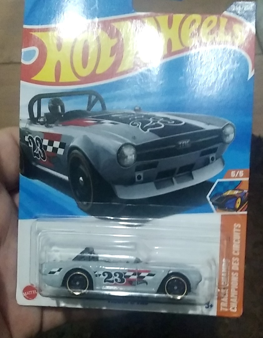 Triumph TR6