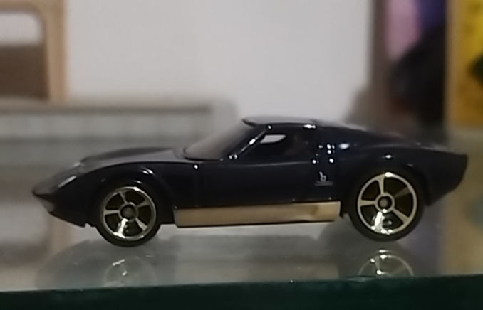 '17 Lamborghini Urus
