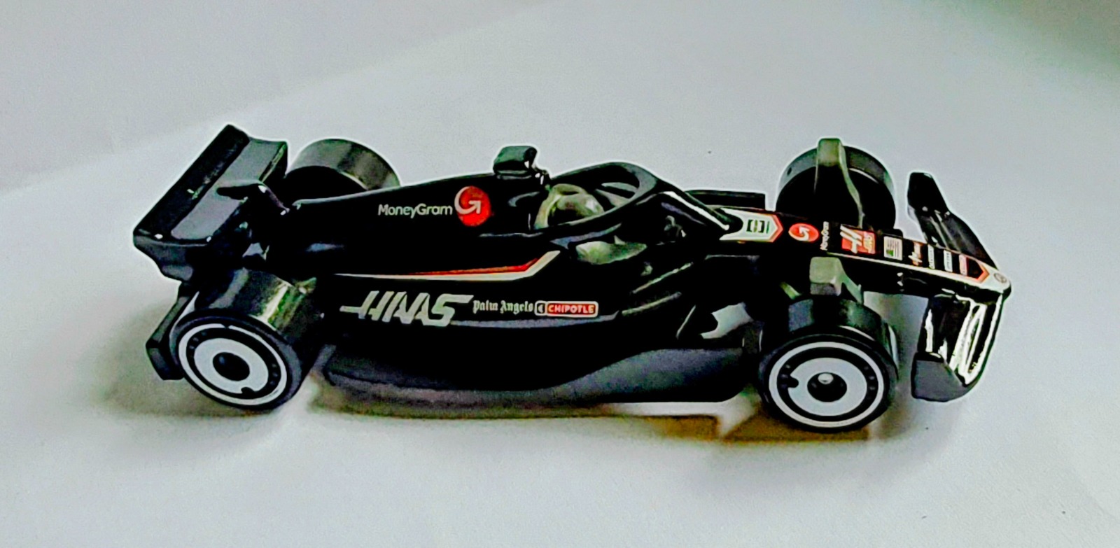 Haas VF-23_F1 TEAM