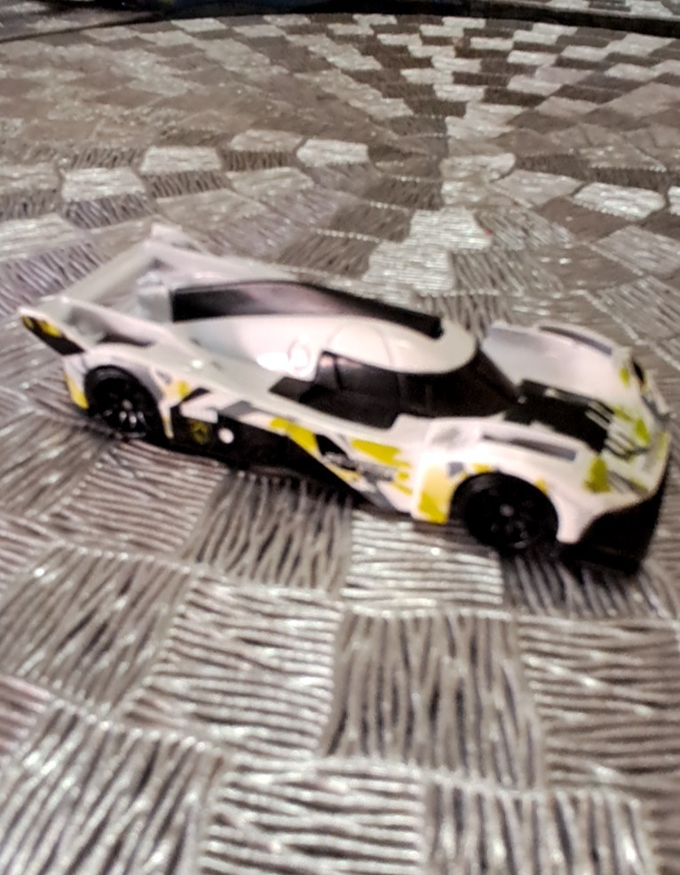 Peugeot 9X8 Hypercar