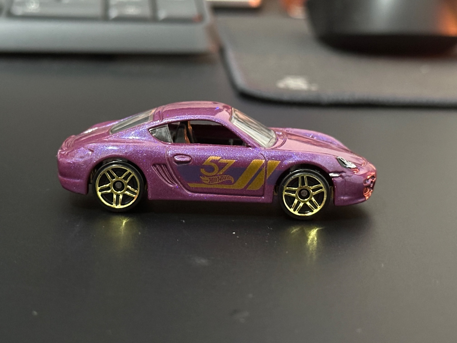 Porsche Cayman S (Red)