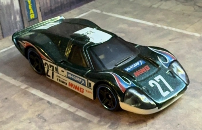 '67 Ford GT40 Mk.IV (Red)