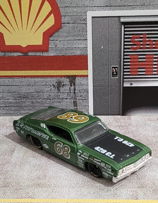 '69 Ford Torino Talladega