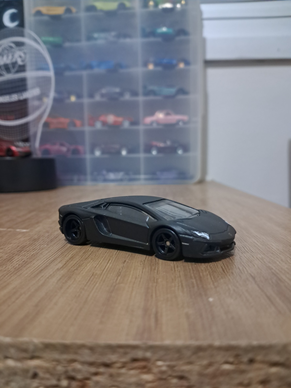 Lamborghini Aventador LP 700-4 (Red)