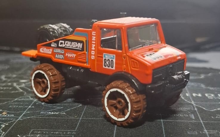  Mercedes-Benz Unimog 1300L