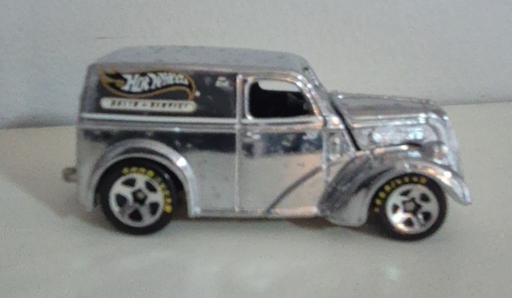 Ford Anglia Panel