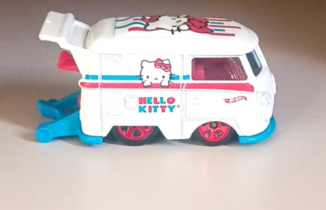 Kool Kombi HW Screen Time