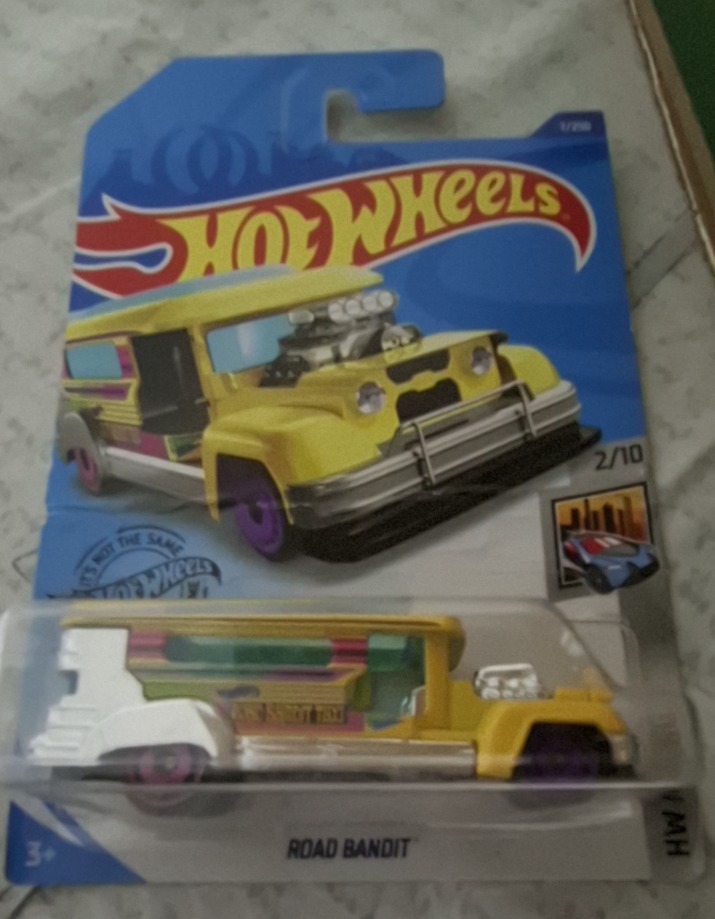 Road Bandit (Yellow)