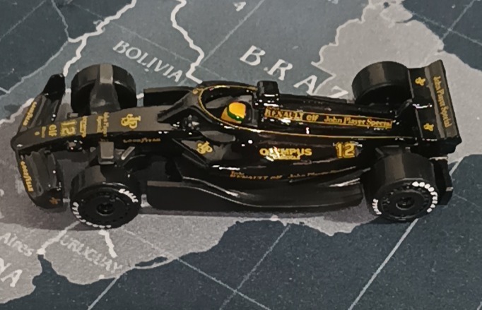 Formula 1 Lotus John Player Special (Senna)