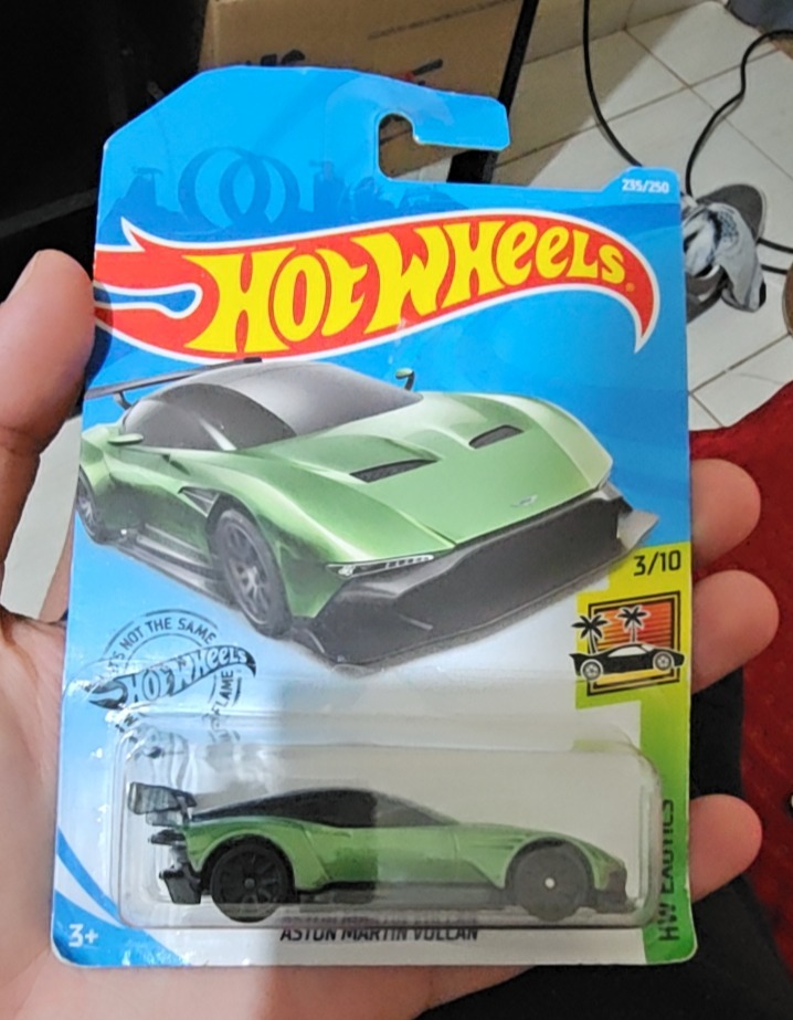 Aston Martin Vulcan
