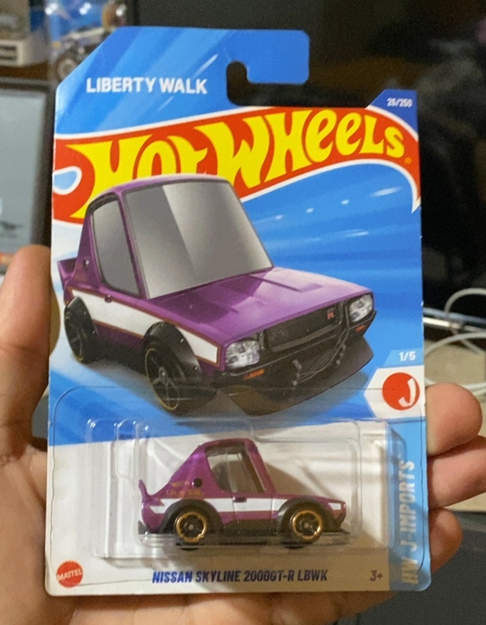 Nissan Skyline 2000GT-R LBWK
