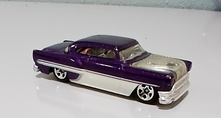 Custom '53 Chevy (Purple)