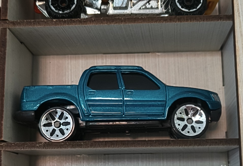 Ford sport trac
