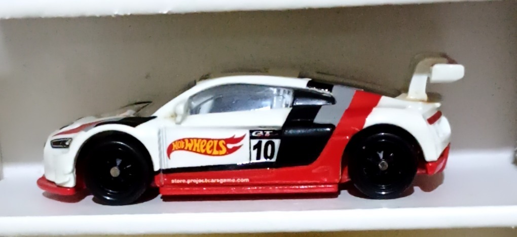 Audi R8 LMS