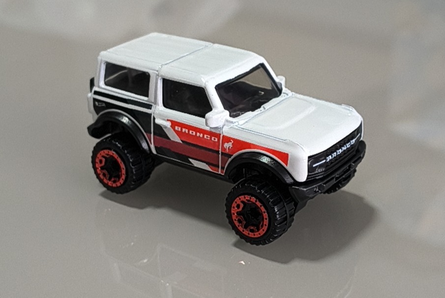 '21 Ford Bronco (Light Blue)